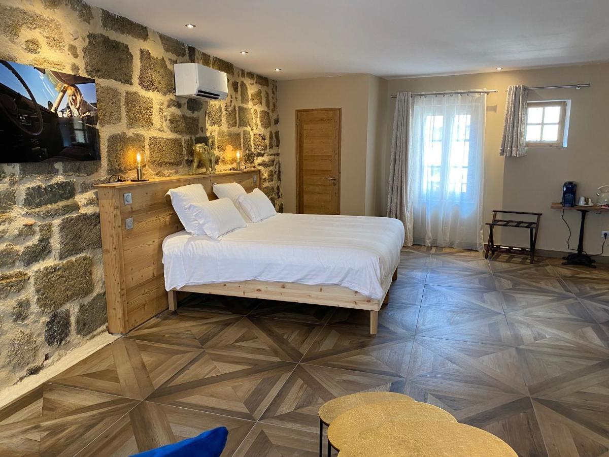 Hotel 19 4*